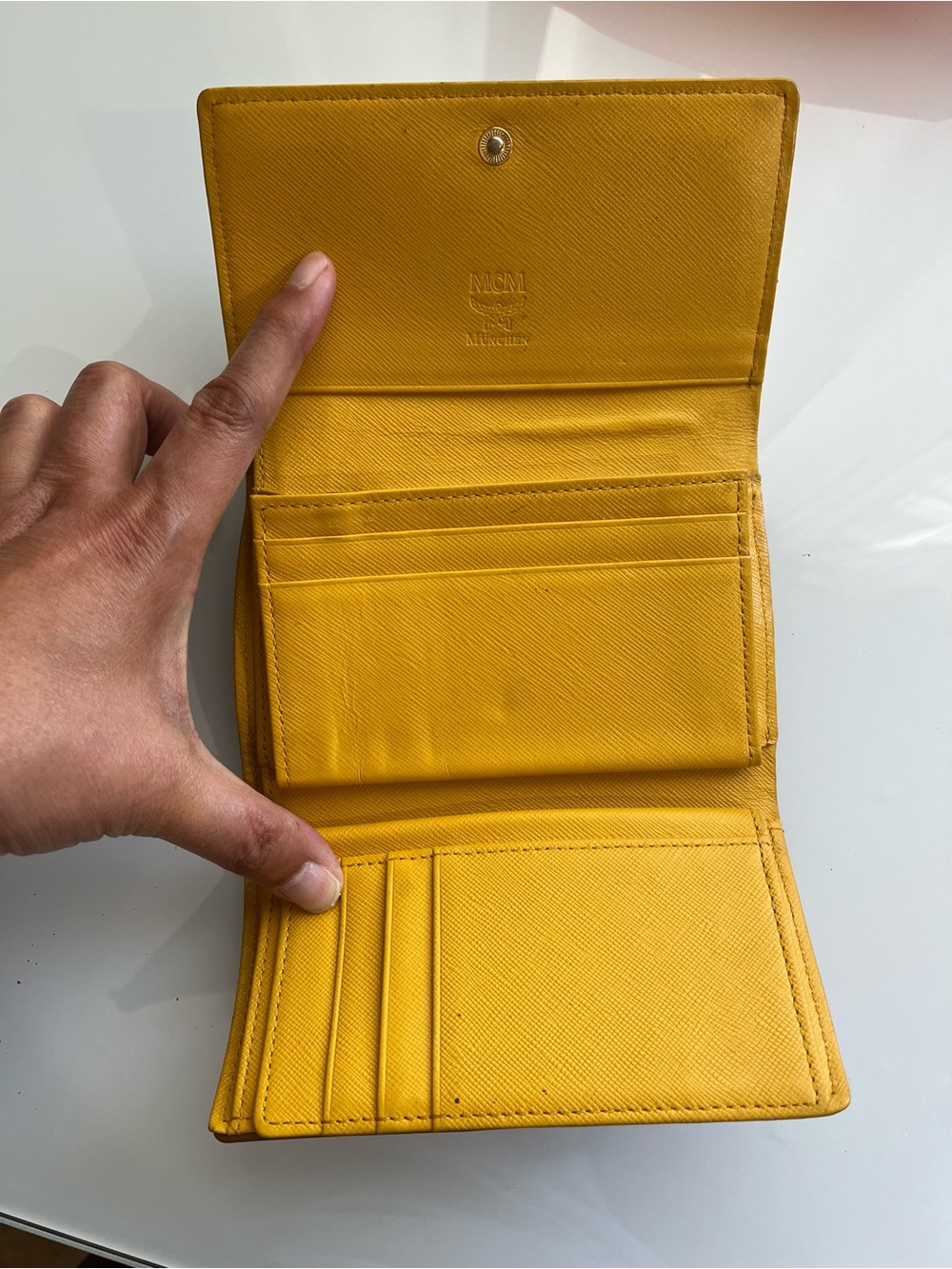 MCM COGNAC VISETOS BUNNY TRIFOLD WALLET - Picture 6 of 10